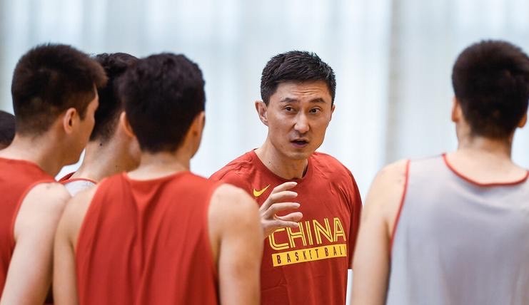  锡安威廉姆斯续约鹈鹕，顶薪合同创纪录  